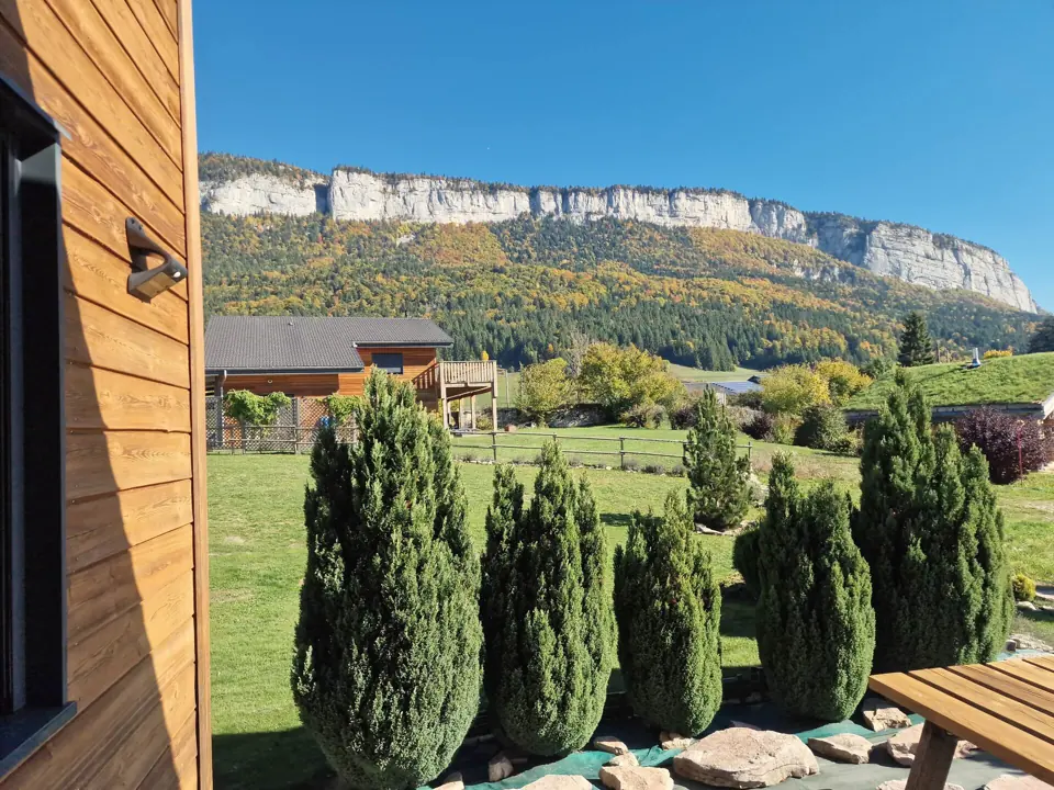 Les falaises vues depuis le chalet